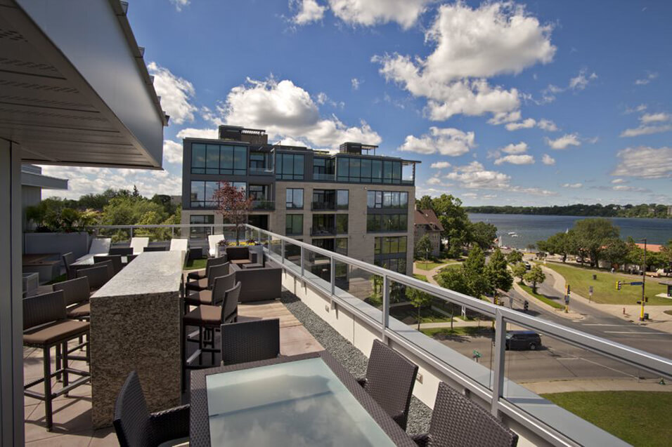 1800 Lake in Minneapolis, MN - Foto de edificio