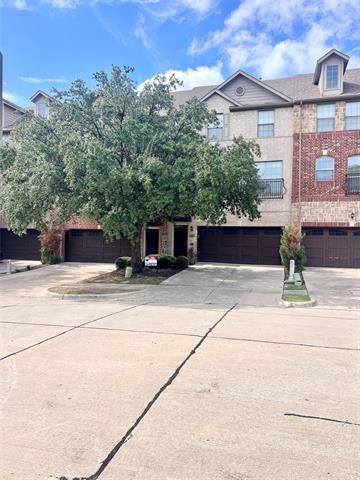 7893 Morven Park in Irving, TX - Foto de edificio - Building Photo