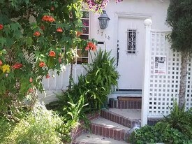 7714 Waring Ave in Los Angeles, CA - Building Photo