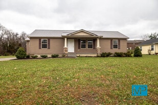 620 Whitson Chapel Rd in Cookeville, TN - Building Photo