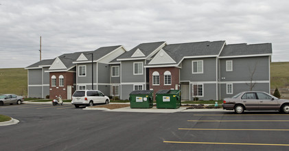 Regency Apartments in Racine, WI - Building Photo - Building Photo