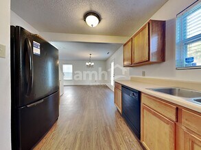 1456 Prairie Valley Dr in Charlotte, NC - Foto de edificio - Building Photo