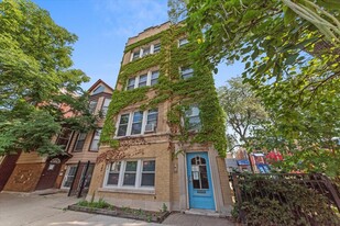 5237 N Ashland Ave, Unit 2 Apartments