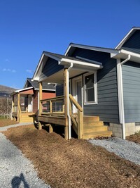 173 Delmar St in Boone, NC - Foto de edificio - Building Photo