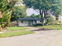 1107 NE 16th Ct in Fort Lauderdale, FL - Building Photo - Building Photo