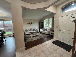 4101 Creekstone Dr in Plano, TX - Building Photo - Building Photo