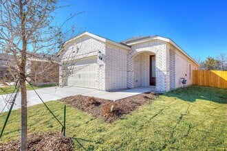 1330 Windermere Wy in Princeton, TX - Building Photo - Building Photo