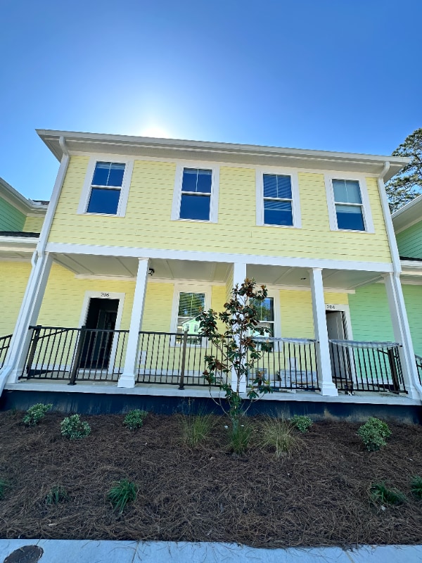property at 300 Gardenview Ln
