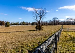 2317 Huguenot Springs Rd in Midlothian, VA - Building Photo - Building Photo