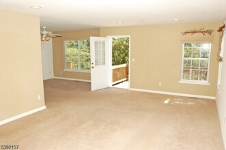1001 Wendover Ct in Randolph, NJ - Building Photo - Building Photo