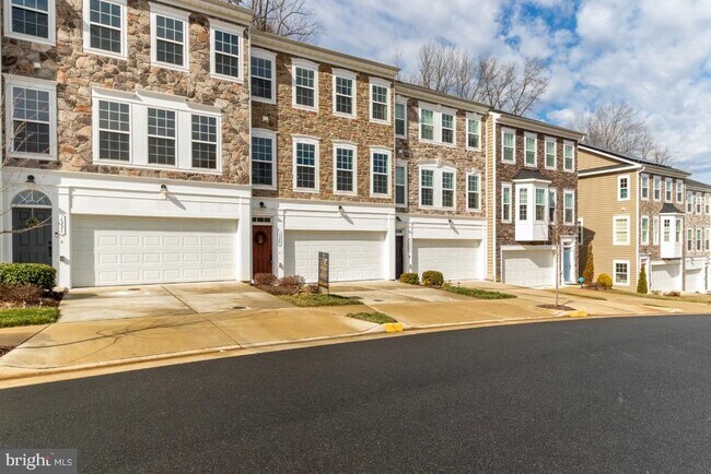 1329 Gilmore St in Fredericksburg, VA - Building Photo - Building Photo