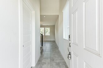 5723 Madden Ln in Houston, TX - Building Photo - Building Photo