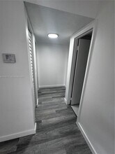 2515 Polk St in Hollywood, FL - Building Photo - Building Photo