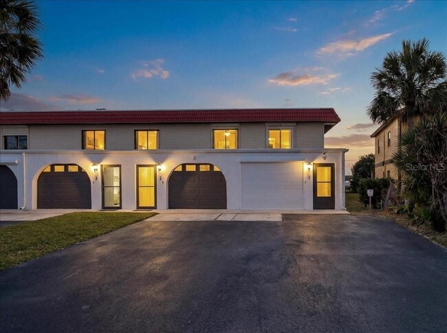 1 N Ocean Palm Villas in Flagler Beach, FL - Building Photo - Building Photo