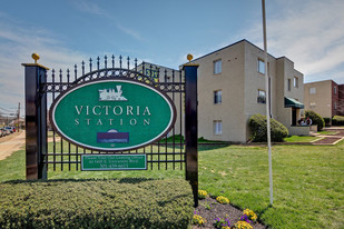 Victoria Station Apartments