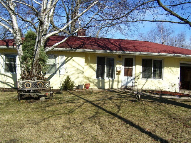 property at 1204 W Springfield Ave