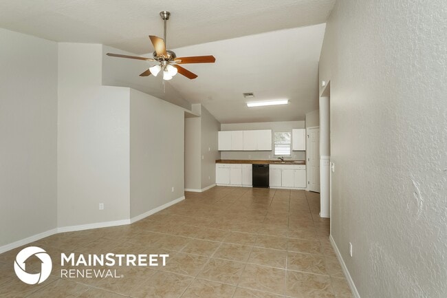 2305 13th Pl SW in Vero Beach, FL - Building Photo - Building Photo