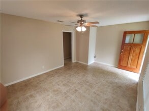 300 Wilmes Dr in Austin, TX - Building Photo - Building Photo