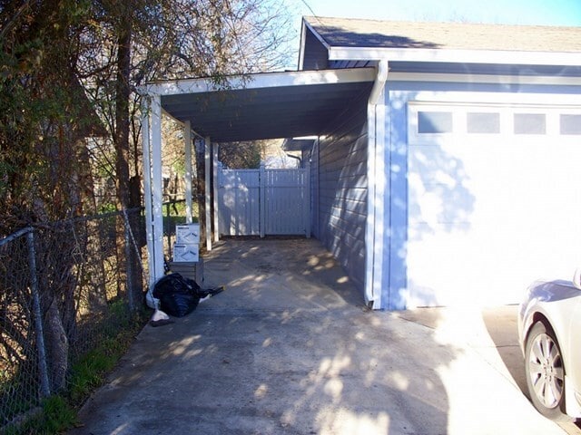 344 Bluebonnet Dr in Kerrville, TX - Building Photo - Building Photo
