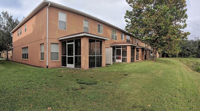 10837 Kensington Park Ave in Riverview, FL - Building Photo - Building Photo