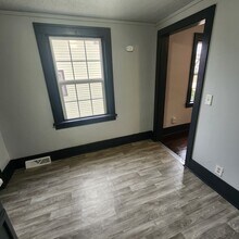 1215 Chandler St in Danville, IL - Building Photo - Building Photo