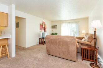 Stoughton Estates Apartments in Sturgis, MI - Foto de edificio - Interior Photo