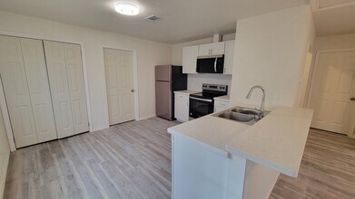 109 Will St in Willis, TX - Building Photo - Building Photo