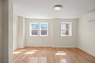 88 Washington Ave in Chelsea, MA - Building Photo - Building Photo