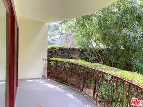 3407 Huxley St in Los Angeles, CA - Building Photo - Building Photo