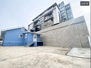 2136 Columbia St in San Diego, CA - Building Photo - Building Photo