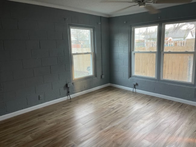 property at 3217 James Ave