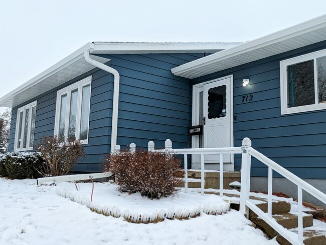 712 Brandie Rd in Madison, WI - Building Photo - Building Photo