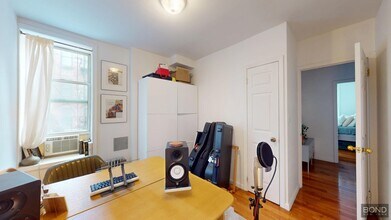 132 Ludlow St in New York, NY - Building Photo - Building Photo