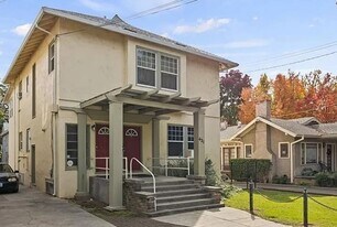 421 W 3rd St in Chico, CA - Building Photo