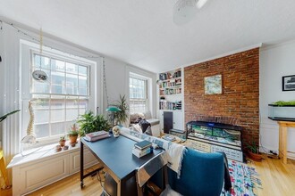 20 Joy St, Unit 3 in Boston, MA - Building Photo - Building Photo