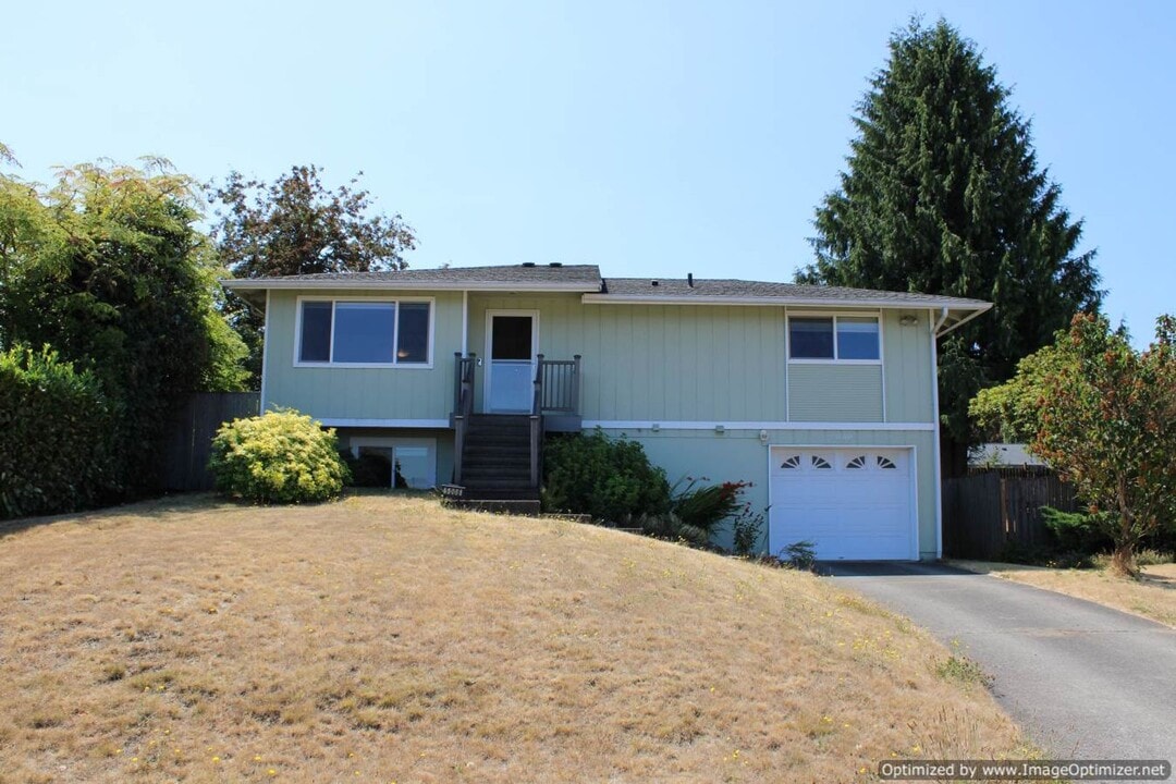 5008 N 39th St in Tacoma, WA - Building Photo