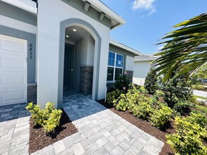 8433 Beagle Ter in Wabasso, FL - Building Photo - Building Photo
