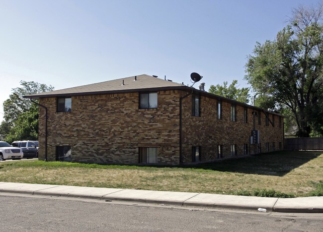3015 11th Ave in Evans, CO - Foto de edificio - Building Photo