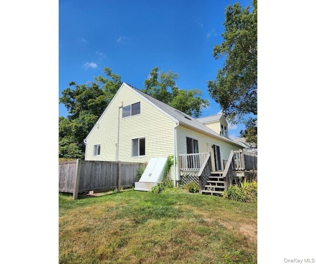 160 Couch Rd in Patterson, NY - Foto de edificio - Building Photo