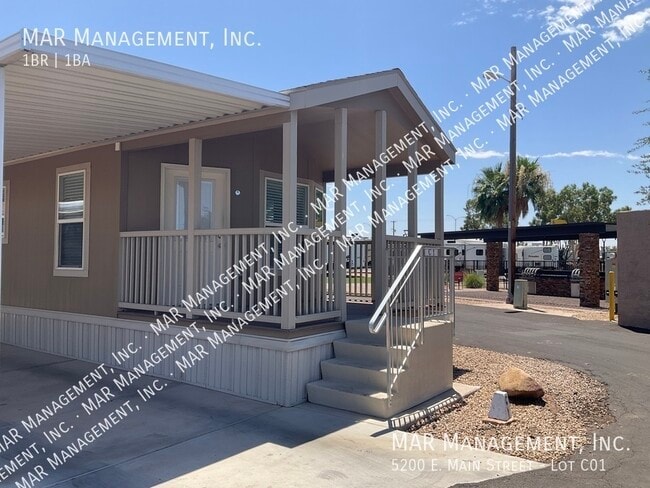 5200 E Main St in Mesa, AZ - Building Photo - Building Photo