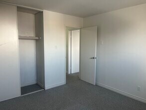 81 Eagen Dr in Kitchener, ON - Building Photo - Building Photo