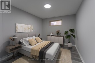 811-811 Overlea Ct in Kingston, ON - Building Photo - Building Photo