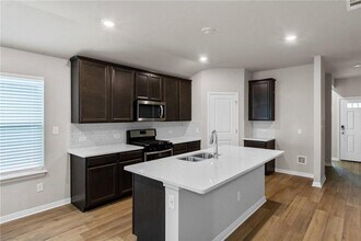1540 Homestead Farms Dr in Round Rock, TX - Building Photo - Building Photo