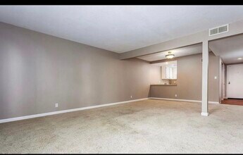 1670 Clayton Rd, Unit Condo in Concord, CA - Building Photo - Building Photo