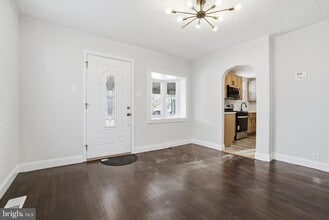 806 Bordentown Rd in Burlington, NJ - Building Photo - Building Photo