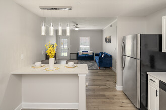 The Mosaic at Tuscaloosa in Tuscaloosa, AL - Building Photo - Interior Photo