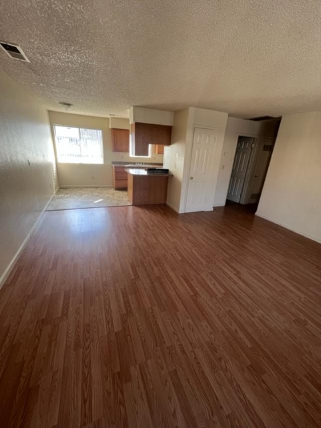 200 W Caldwell Ave Apartments and Nearby Visalia Apartments For Rent Visalia, CA