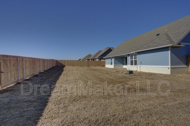 3027 SE 34th St in Norman, OK - Building Photo - Building Photo