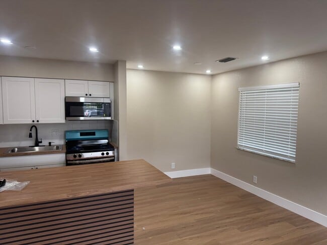 2267 NW 52nd Ct, Unit 2267