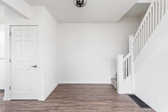 563 Tecumseh St in Indianapolis, IN - Building Photo - Building Photo